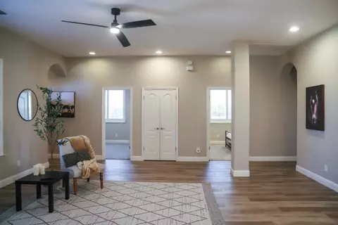 1813 N Ryan Ave, Clovis, CA 93619 photo 9