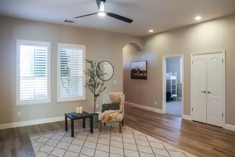 1813 N Ryan Ave, Clovis, CA 93619 photo 6
