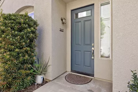 2117 Boccioni Ln, Clovis, CA 93611 photo 3