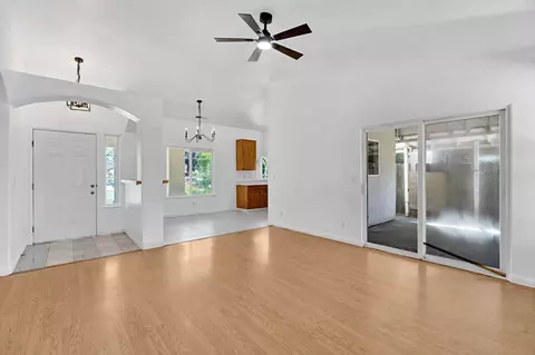Living - 1035 La Perla Ln, Madera, CA 93638 photo 2 of 3