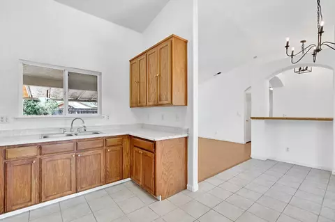 Kitchen - 1035 La Perla Ln, Madera, CA 93638 photo 3 of 3