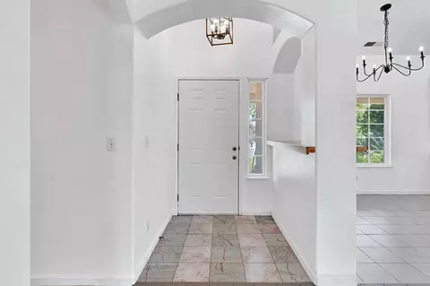 Entry Way - 1035 La Perla Ln, Madera, CA 93638 photo 1 of 1