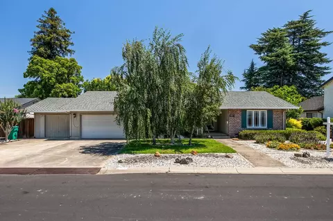 4223 Riviera Dr, Stockton, CA 95204