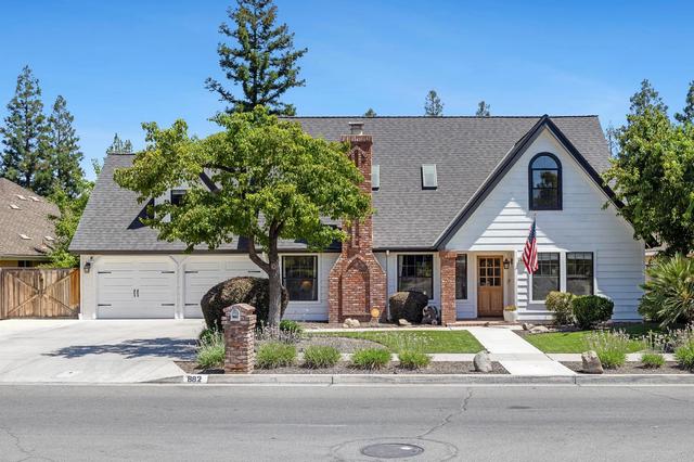 882 E Foxhill Dr, Fresno, CA 93720