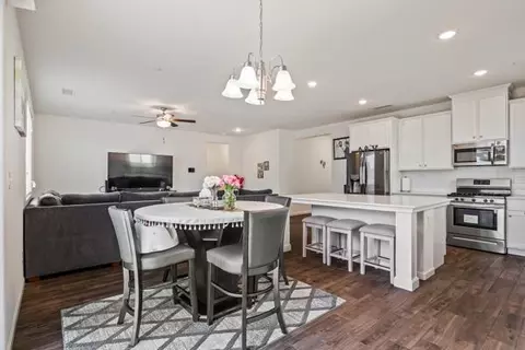 Other - 6552 E Huffman Ave, Fresno, CA 93727 photo 3 of 4