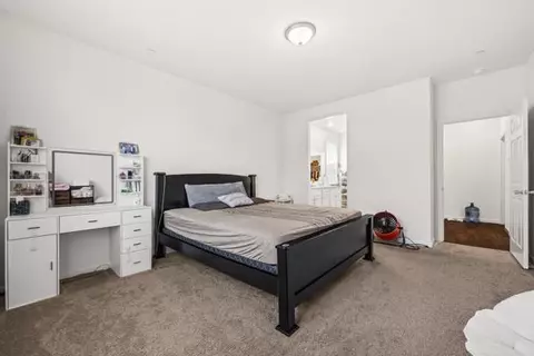 Bedroom - 6552 E Huffman Ave, Fresno, CA 93727 photo 1 of 5