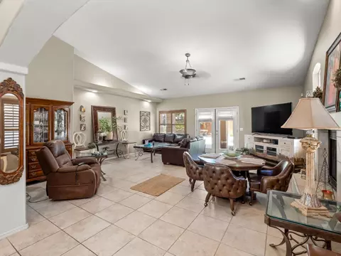 3055 Glenville Ave, Madera, CA 93637 photo 3