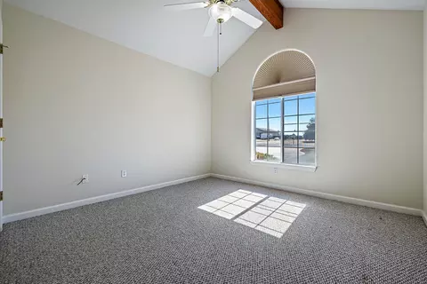 Bedroom - 16673 La Canada Rd, Madera, CA 93636 photo 1 of 8