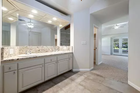 Entry Way - 16673 La Canada Rd, Madera, CA 93636 photo 5 of 5