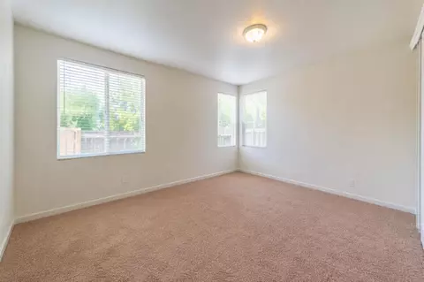 Bedroom - 1000 Georgia Ave, Madera, CA 93637 photo 1 of 3