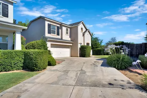 Exterior - 1801 N Miramar Ln, Clovis, CA 93619 photo 2 of 7