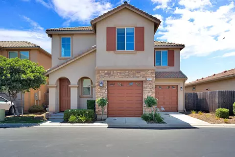 3270 Alps Ln, Clovis, CA 93619 photo 1