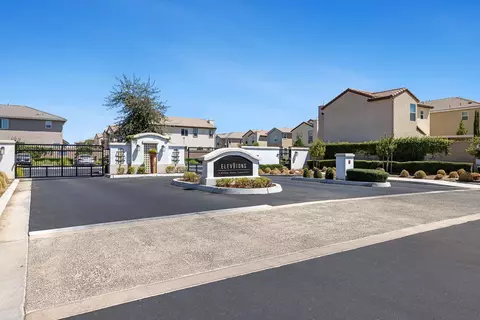 3748 Longford Way, Clovis, CA 93619 photo 34
