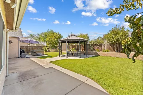 15906 W C St, Kerman, CA 93630 photo 16