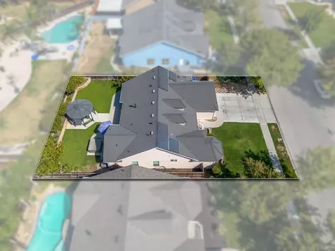 15906 W C St, Kerman, CA 93630 photo 23