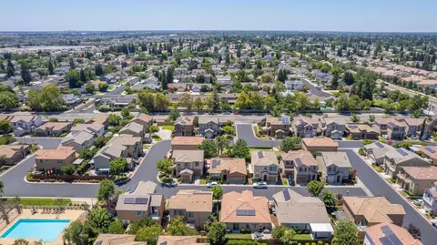 View/Area - 3269 Lahar Ln, Clovis, CA 93619 photo 4 of 10