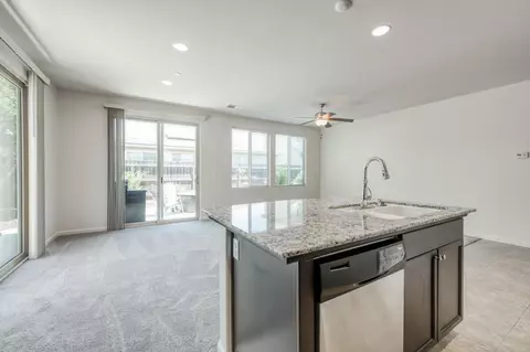 Living - 3269 Lahar Ln, Clovis, CA 93619 photo 2 of 2
