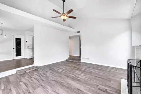 777 W Indianapolis Ave, Clovis, CA 93612 photo 7