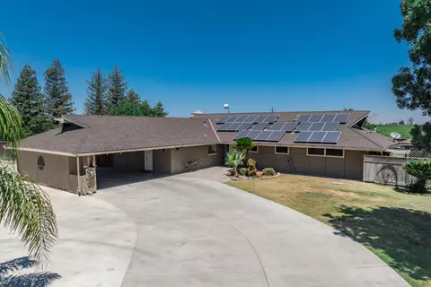 936 E Nebraska Ave, Dinuba, CA 93618 photo 1