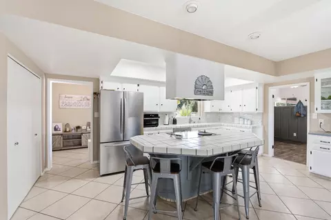 936 E Nebraska Ave, Dinuba, CA 93618 photo 11
