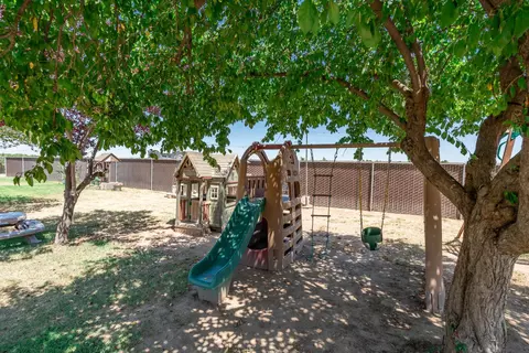 936 E Nebraska Ave, Dinuba, CA 93618 photo 34