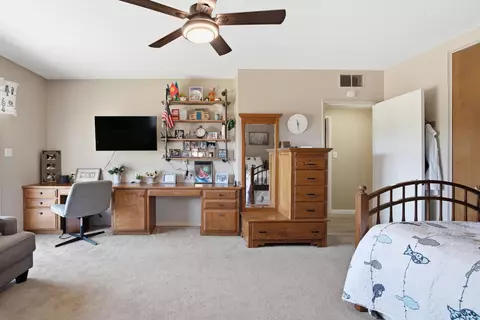 936 E Nebraska Ave, Dinuba, CA 93618 photo 25