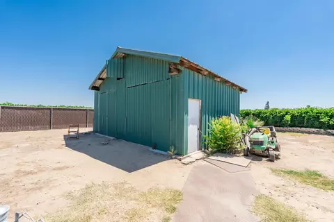 936 E Nebraska Ave, Dinuba, CA 93618 photo 31