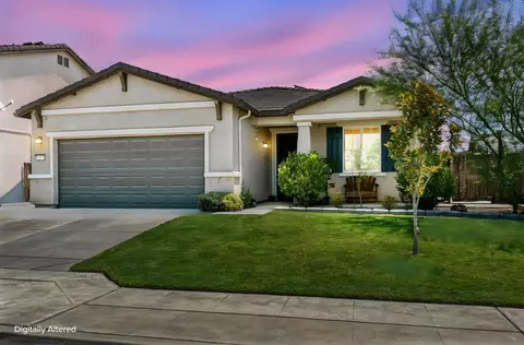 1148 S Filbert Ave, Fresno, CA 93727