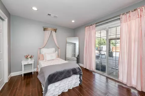 Bedroom - 18014 Daley Rd, Madera, CA 93638 photo 1 of 2