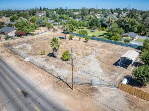 View/Area - 18014 Daley Rd, Madera, CA 93638 photo 7 of 9