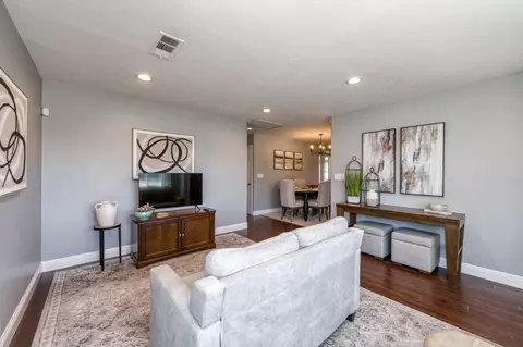 Living - 18014 Daley Rd, Madera, CA 93638 photo 2 of 5