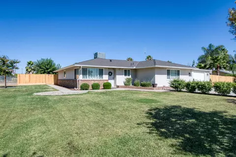Exterior - 18014 Daley Rd, Madera, CA 93638 photo 3 of 18