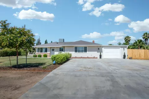 Exterior - 18014 Daley Rd, Madera, CA 93638 photo 4 of 18