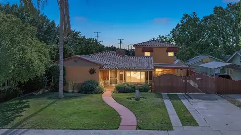 2218 N Arthur Ave, Fresno, CA 93705