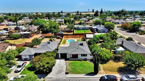 15431 W E St, Kerman, CA 93630 photo 31