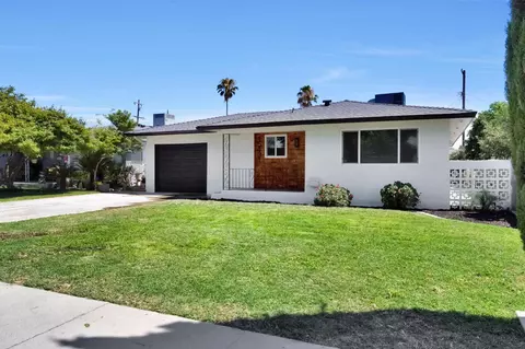 15431 W E St, Kerman, CA 93630 photo 3