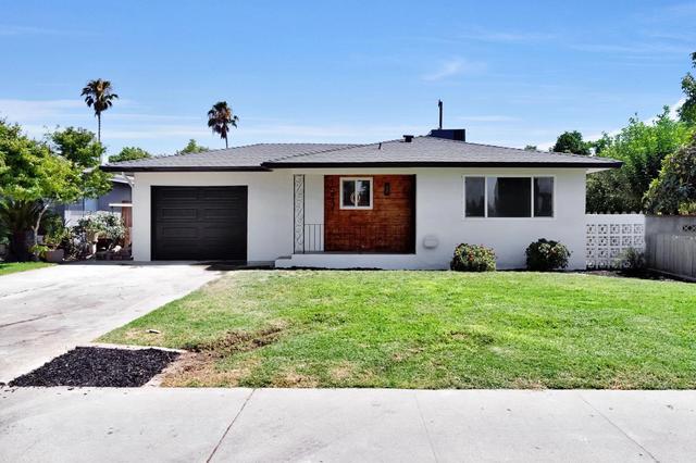 15431 W E St, Kerman, CA 93630