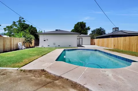 15431 W E St, Kerman, CA 93630 photo 29