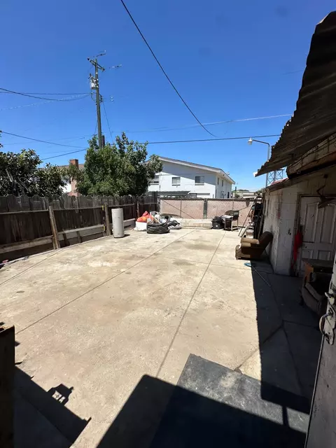 1734 Sylvia St, Selma, CA 93662 photo 7