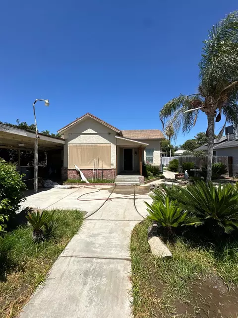 1734 Sylvia St, Selma, CA 93662 photo 1