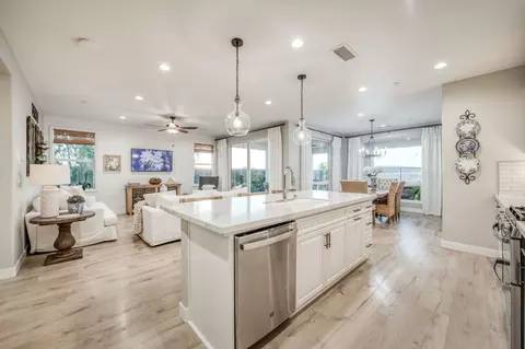 Kitchen - 501 Overstone Ave, Madera, CA 93636 photo 5 of 6