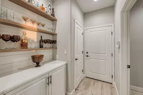 Entry Way - 501 Overstone Ave, Madera, CA 93636 photo 3 of 3