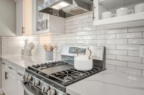 Kitchen - 501 Overstone Ave, Madera, CA 93636 photo 4 of 6