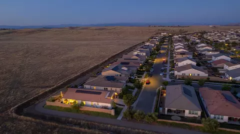 View/Area - 501 Overstone Ave, Madera, CA 93636 photo 13 of 16