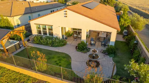 Exterior - 501 Overstone Ave, Madera, CA 93636 photo 25 of 28