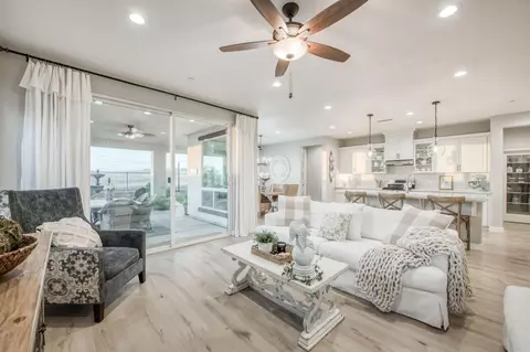 Living - 501 Overstone Ave, Madera, CA 93636 photo 3 of 3