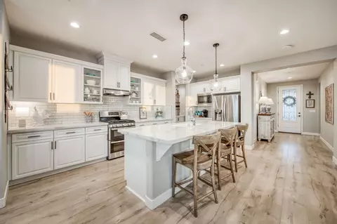 Kitchen - 501 Overstone Ave, Madera, CA 93636 photo 2 of 6