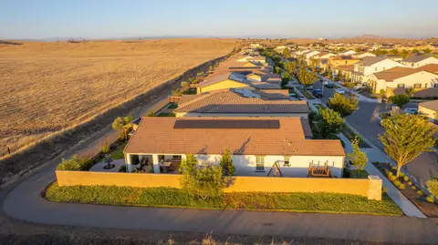 View/Area - 501 Overstone Ave, Madera, CA 93636 photo 3 of 16