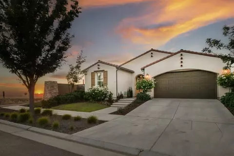 Exterior - 501 Overstone Ave, Madera, CA 93636 photo 18 of 28