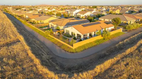 View/Area - 501 Overstone Ave, Madera, CA 93636 photo 4 of 16